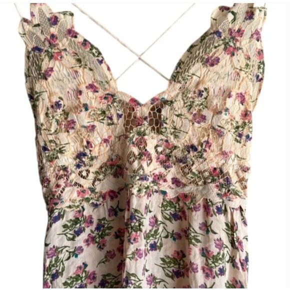 Free People FP One Adella Floral Mini Slip Dress Lace Ruffle Summer Smocked Sz S - Picture 3 of 6